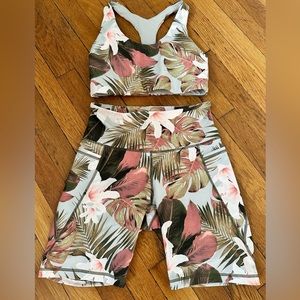 Old Navy Medium Support PowerSoft Sports Bra